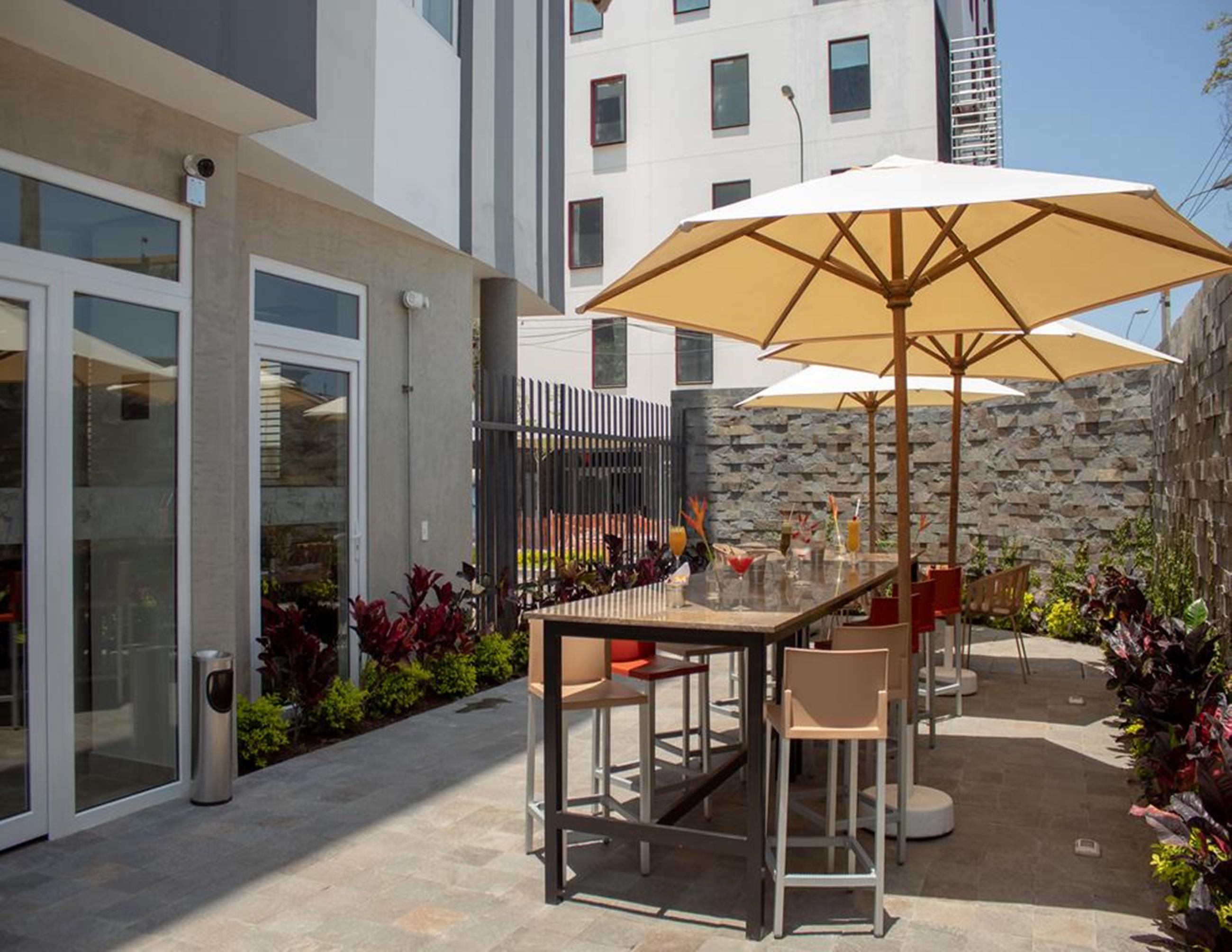 Hotel Estelar San Isidro Lima Zewnętrze zdjęcie